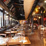 Luxury Entirely Next To The Eiffel Tower - 2*
