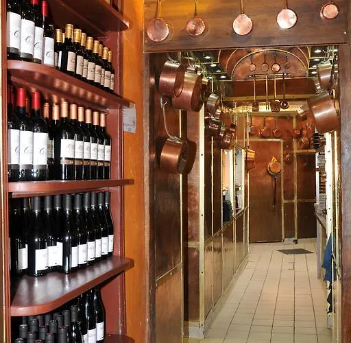 Szálloda Luxury Entirely Next To The Eiffel Tower - 2*