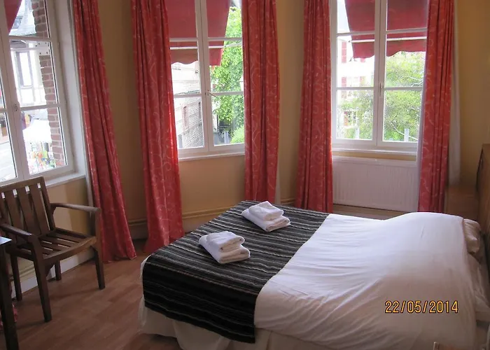 Luxury Entirely Next To The Eiffel Tower - Szálloda